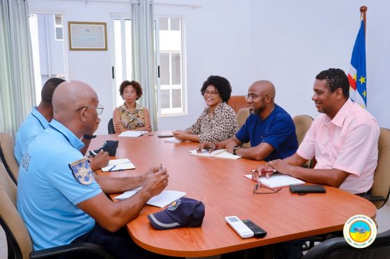 NOVO COMANDANTE REGIONAL DA PN NA BOA VISTA É RECEBIDO PELA AUTARQUIA