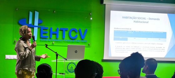 VEREADORA FABIENNE OLIVEIRA APRESENTA DESAFIOS HABITACIONAIS DA BOA VISTA NO FÓR…