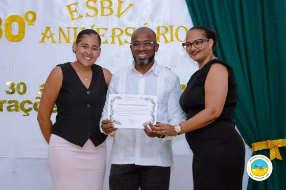 PRESIDENTE DA CÂMARA MUNICIPAL DA BOA VISTA HOMENAGEADO NOS 30 ANOS DA ESCOLA SE…